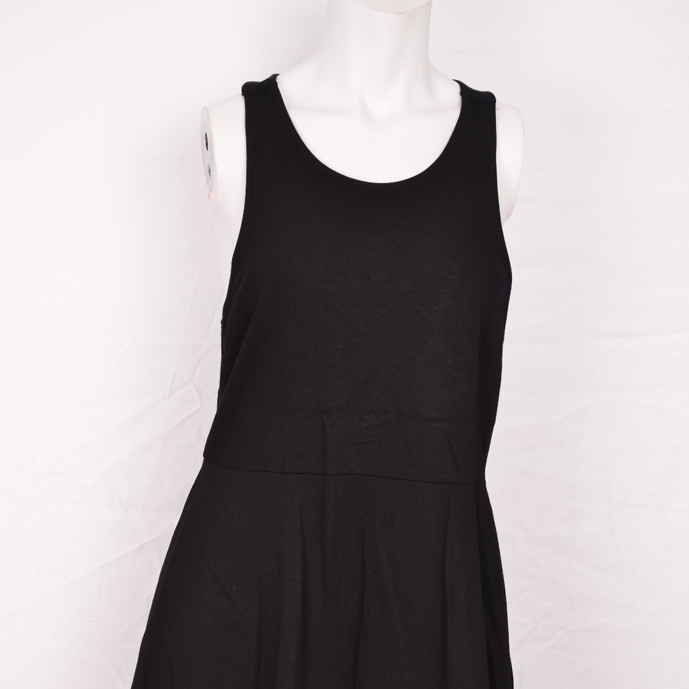 Vanity Room Sleeveless T-Back Party Dress (L)